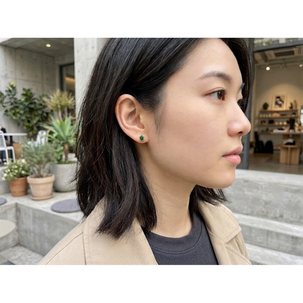 14K Yellow Gold Turtle Stud Earrings Green Cubic Zirconia Jewelry - Picture 4 of 8